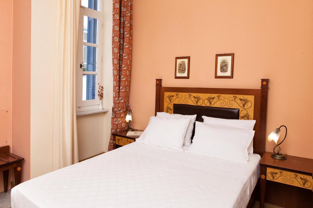 Egli Hotel Ándros Eksteriør billede